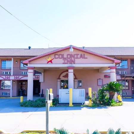 Colonial Inn Hammond Bagian luar foto